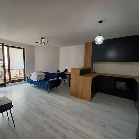 - Center Appartement